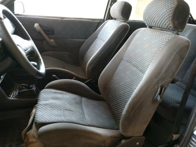 Automóvel antigo - Foto 4