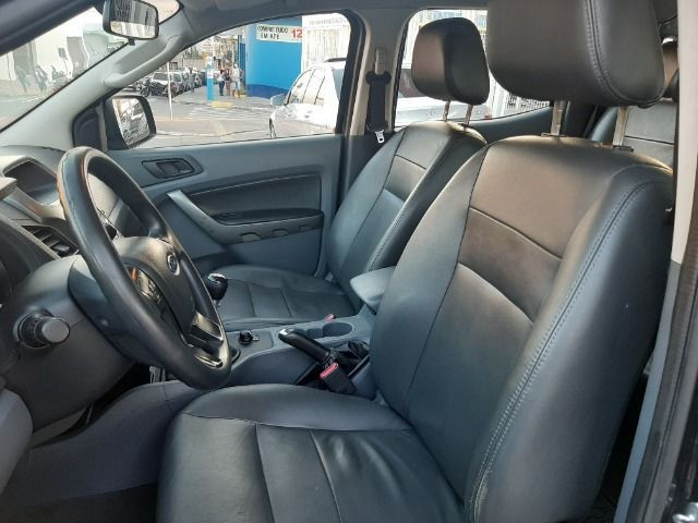 FORD RANGER XLS 2.2 4X4 CD DIESEL MEC. 2015 - 752845538  OLX