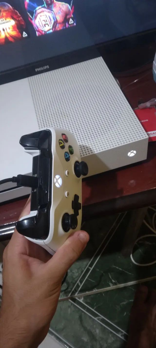 Wcom Informática - Tá de quarentena e não sabe mais como se divertir em  casa ?? 😱 A gente tem a resposta pra você. E é esse XBOX ONE S ALL DIGITAL  +