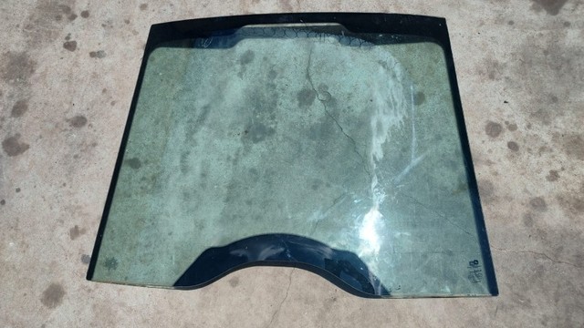 Para-brisa frontal John Deere 310L / K p/n T275629 - Foto 3