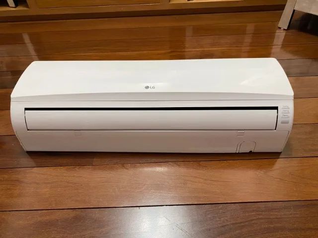 AR CONDICIONADO LG SEM CONDENSADOR  ARNU15GSBL2