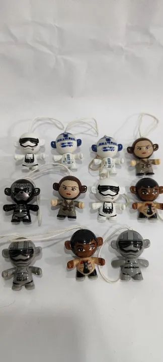 Miniaturas Star Wars Kinder Ovo  - Foto 3