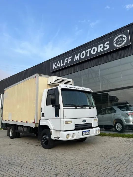 Cargo 815 2012 Baú Frigorífico - Foto 6