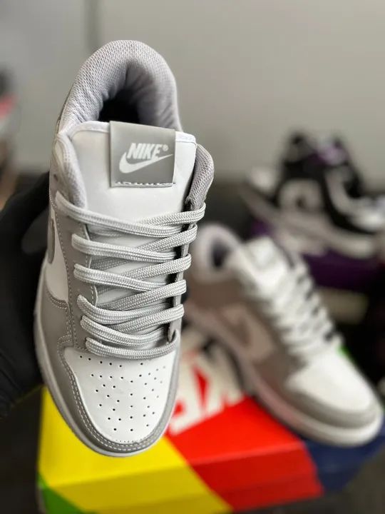Tênis Nike Dunk Low Gelo - Foto 2