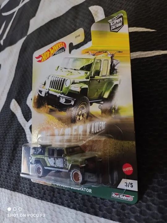 Hot Wheels Premium 20 Jeep Gladiator - Foto 2