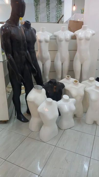 Vendo Manequins fundo de loja - Foto 5