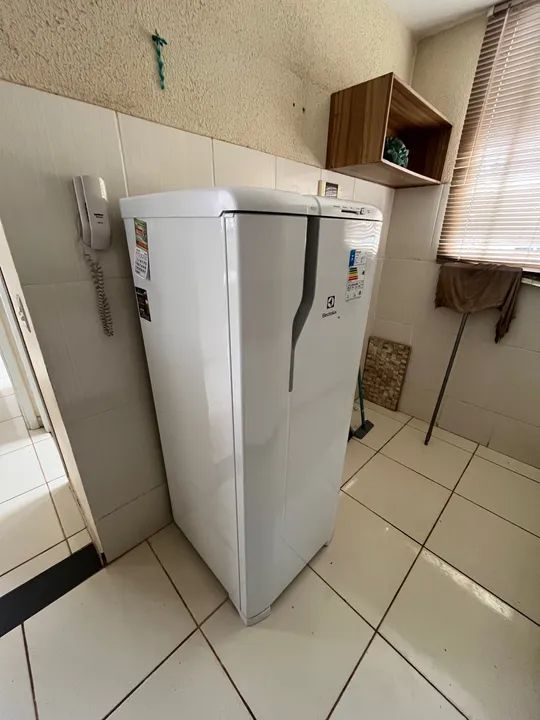 GELADEIRA ELETROLUX 127V 780,00 - Foto 3