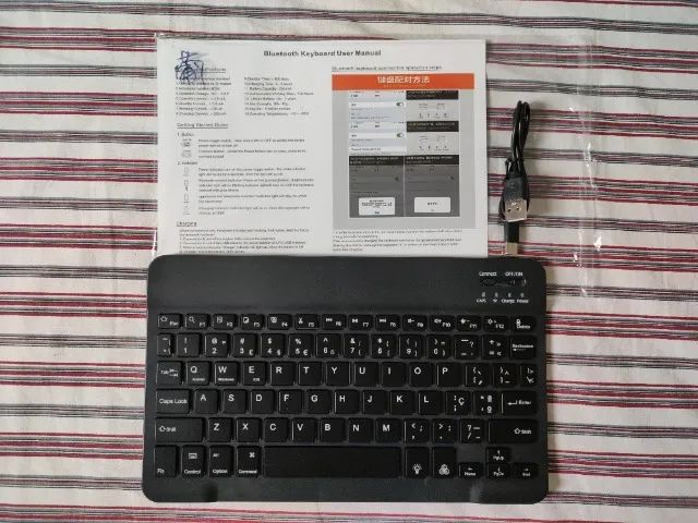 Teclado Para Tablet Universal Com Bluetooth E Base Magnética - Foto 2