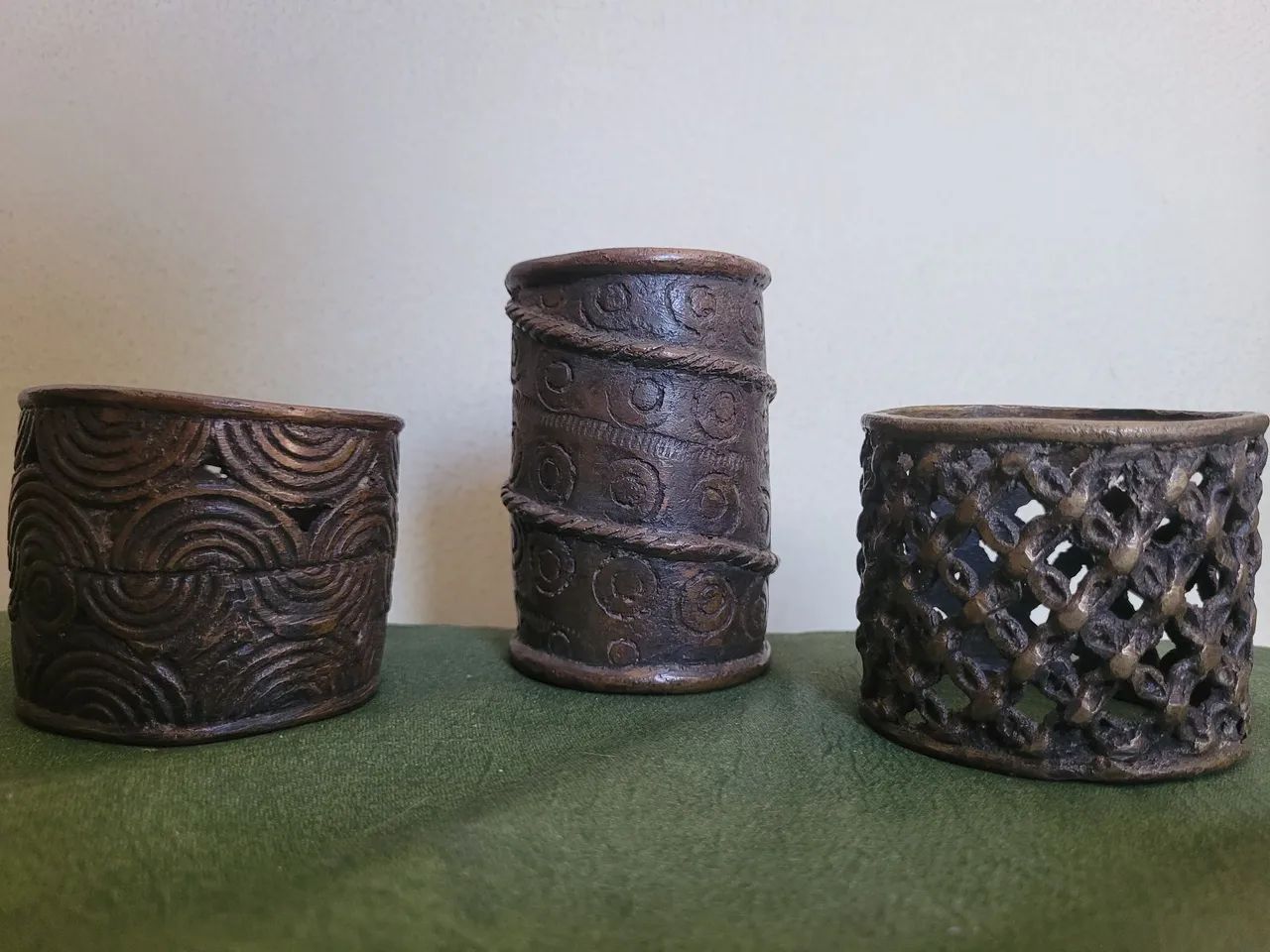 Braceletes Africanos Rústicos (Bronze) Artesanais