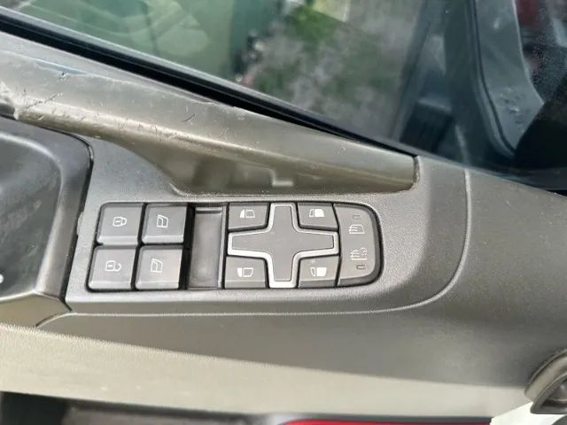 Volvo FH 540 6x4 Globetrotter i-Shift ano 2020 - Foto 11