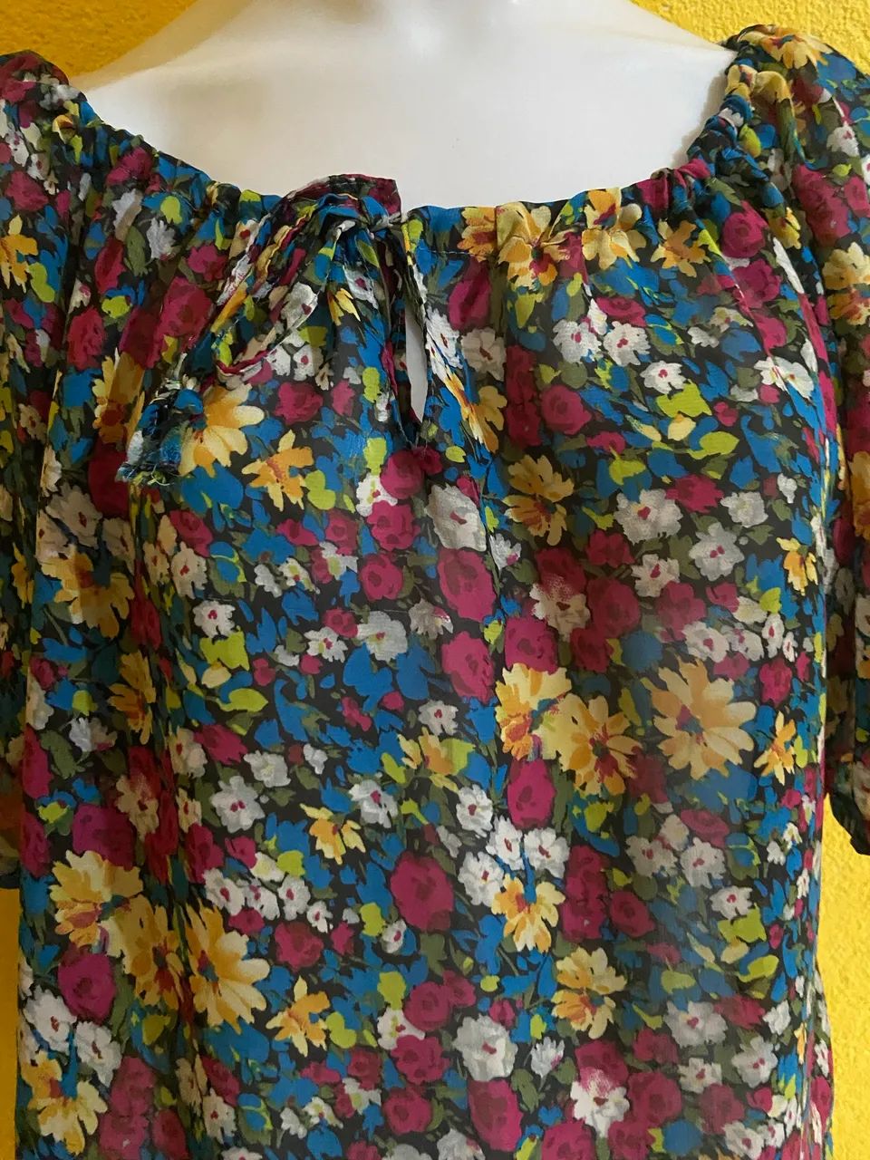 Blusa linda flores  - Foto 2