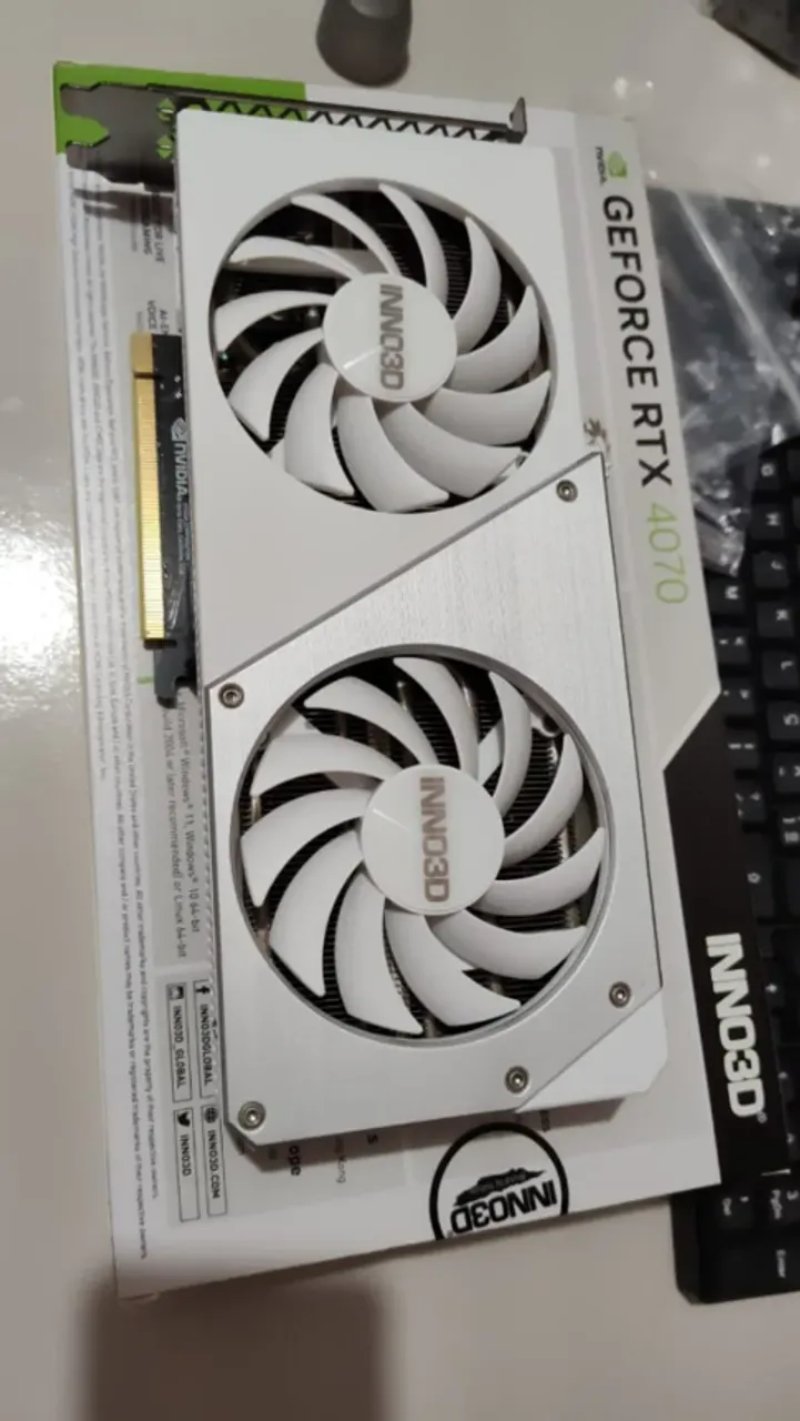 RTX 4070 12GB Branca INNO3D USADA