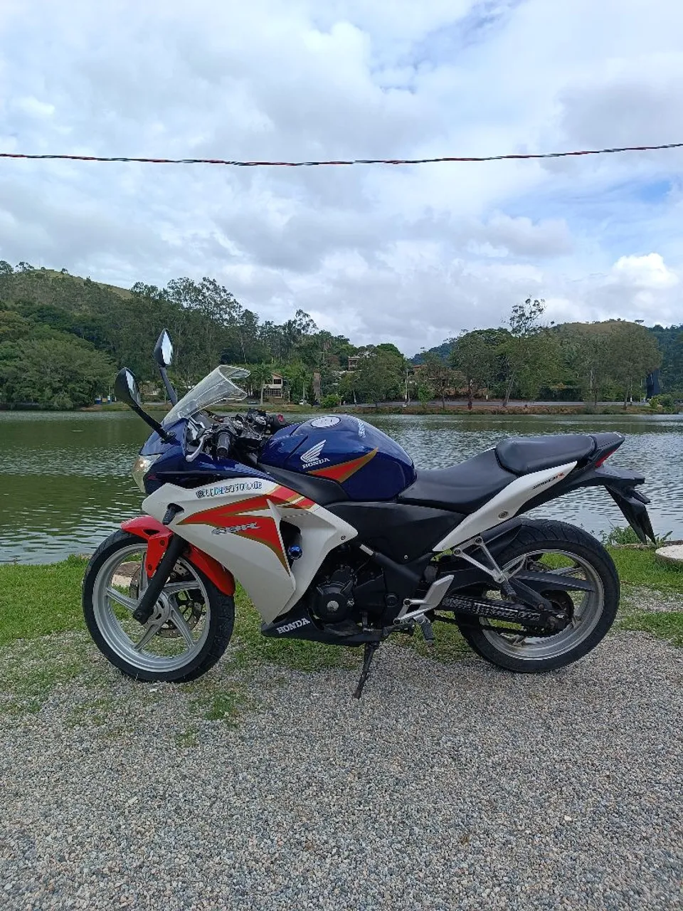 CBR 250R