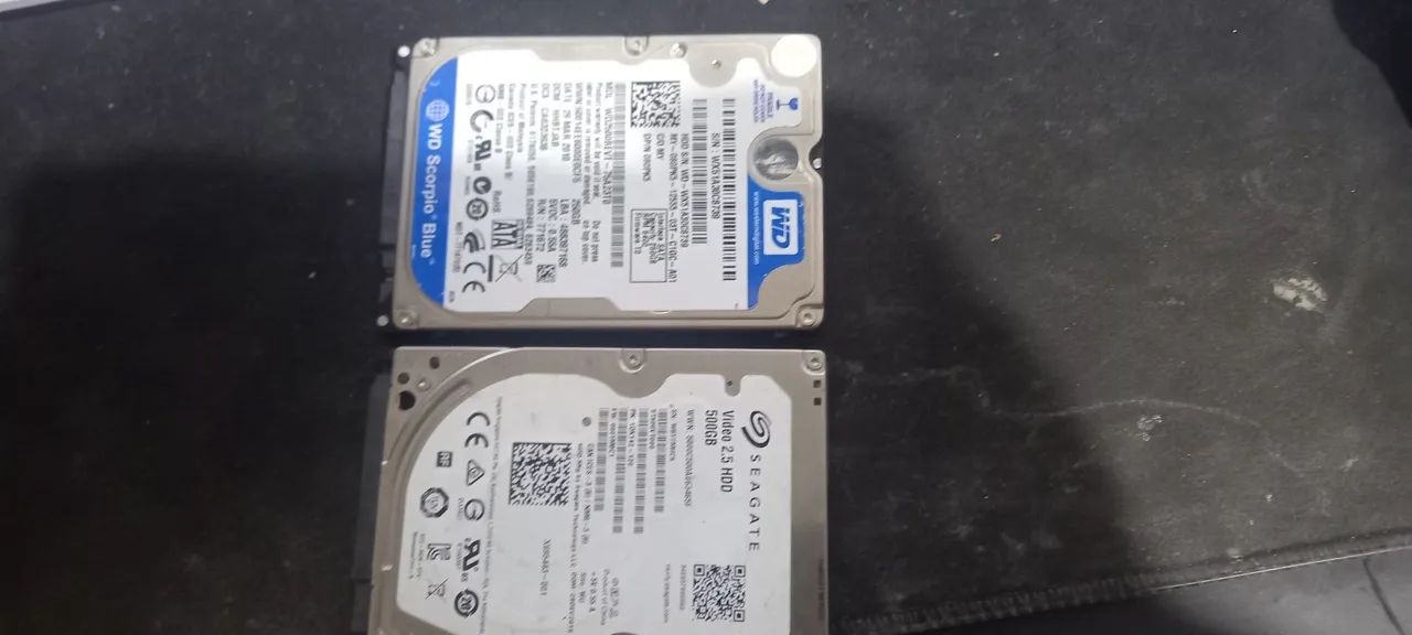  Dois HDs de nootbook  250gb e 500gb 65 R$