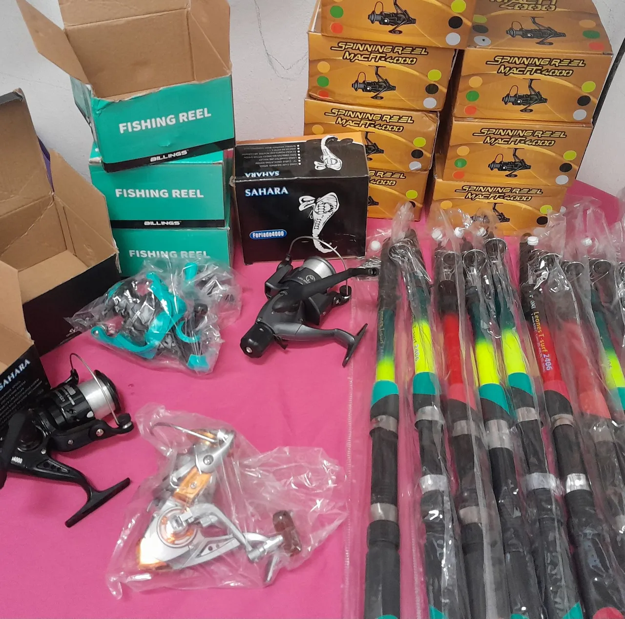 VARA DE PESCAR 2.40M E MOLINETE 160 REAIS AVISTA