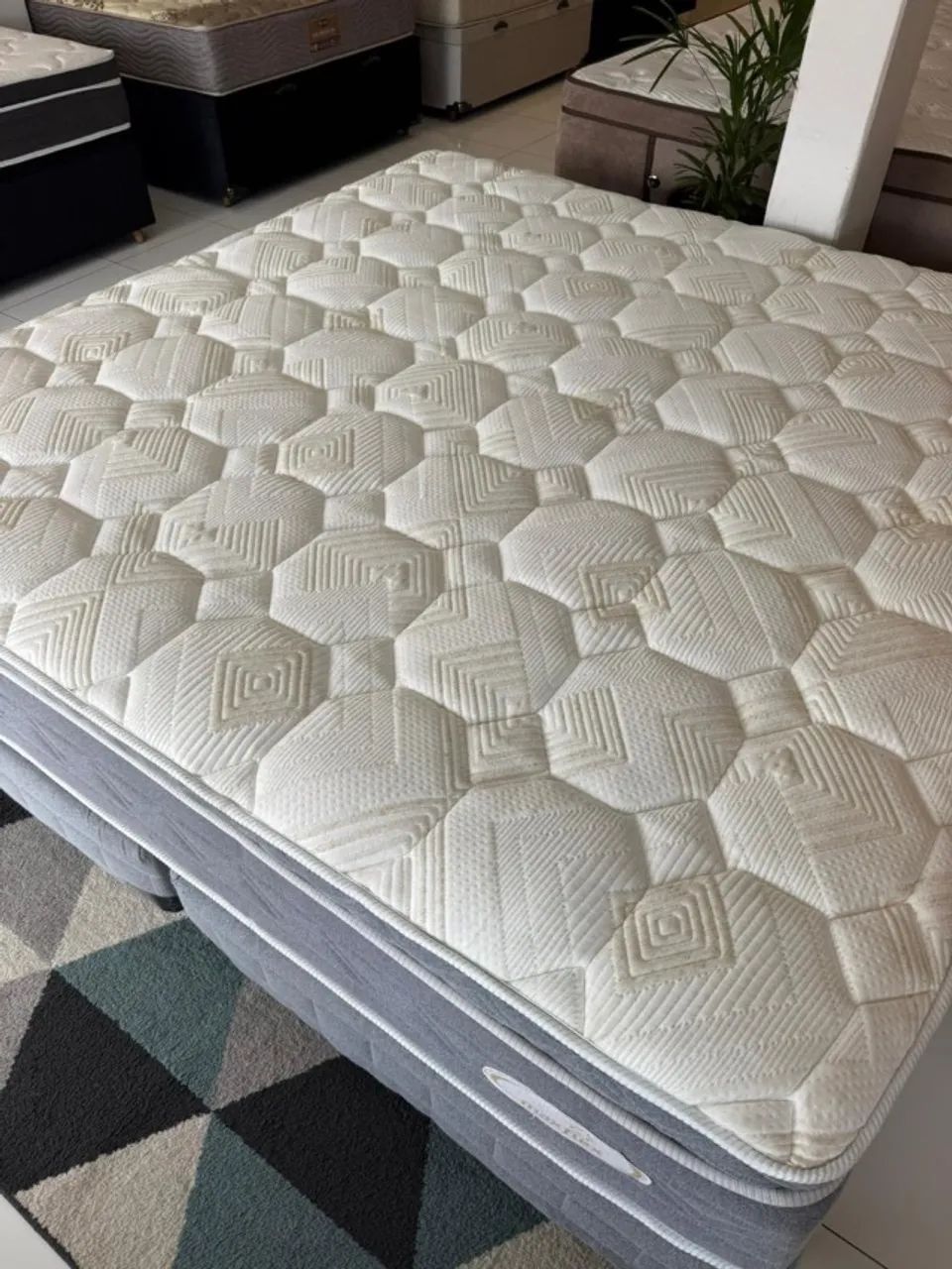COLCHÃO SUPER KING MAXFLEX LÁTEX SEMINOVO  - Foto 4