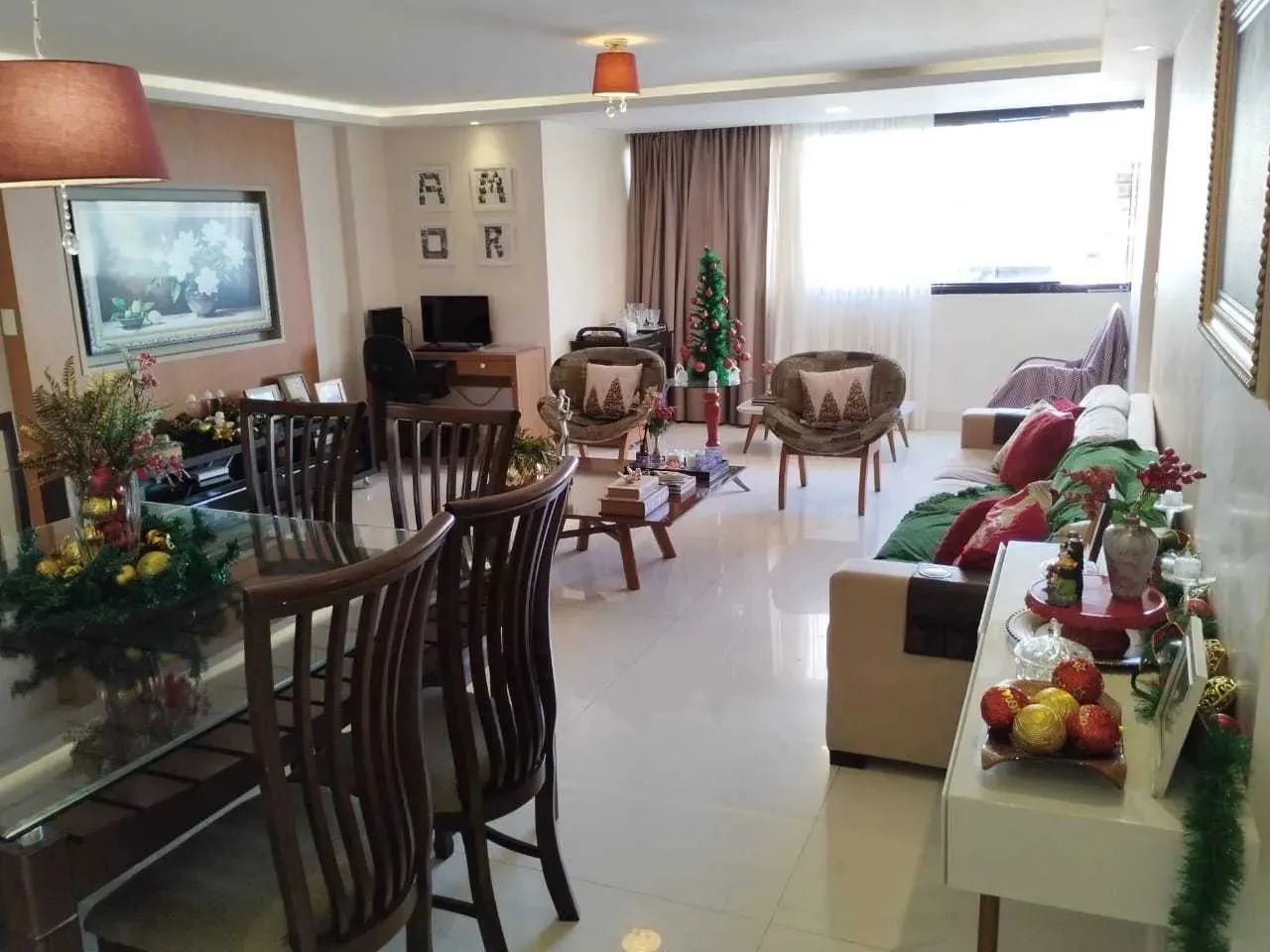 Apartamento de 123m² com vista para o Mar/Praia de Atalaia, Condomínio Vista do Atlântico.