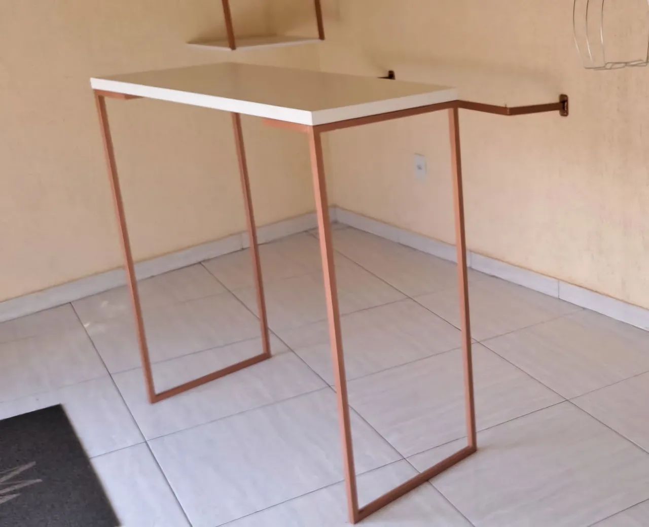 Mesa Expositora / Mesa para Loja