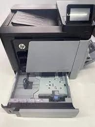 Impressora HP LaserJet M651dn Colorida 1200x1200dpi 45ppm - Foto 2
