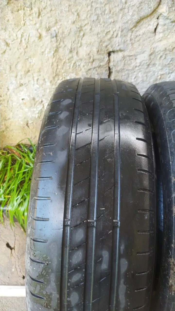 Pneus 185 65 R15