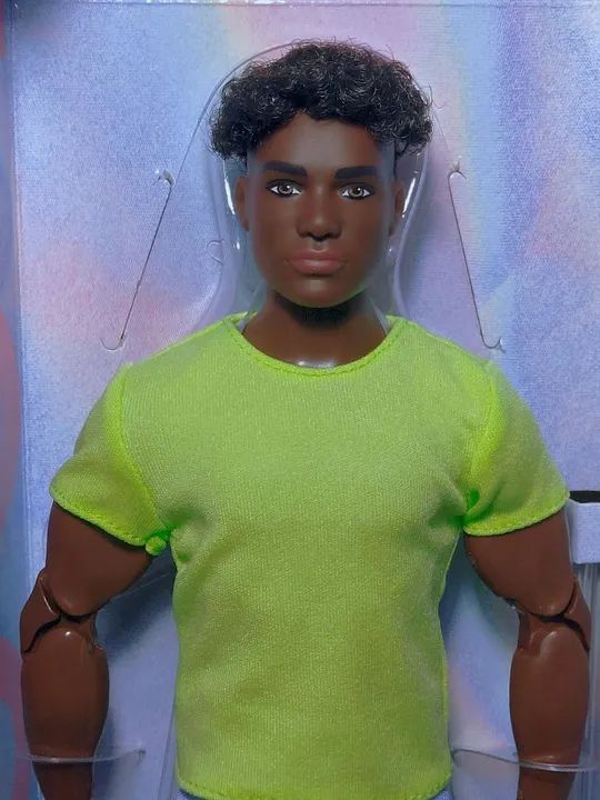 Ken Looks 25 - Barbie Looks Collection 