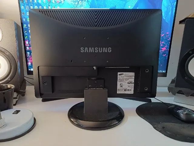 Monitor Samsung SyncMaster 931bw 19' - Foto 2