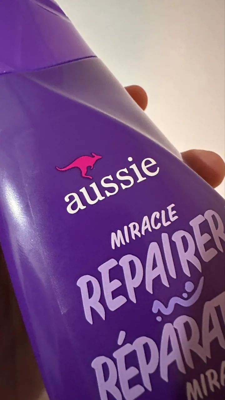 Shampoo Aussie Miracle Repairer 360ml - Novo Importado - Foto 4