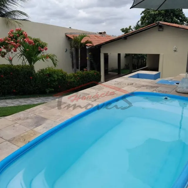 Casa mobiliada para temporada no Icaraí em Caucaia com piscina