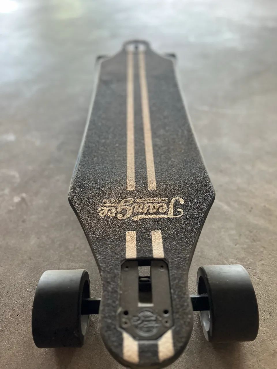 Longboard elétrico Tesla  - Foto 3