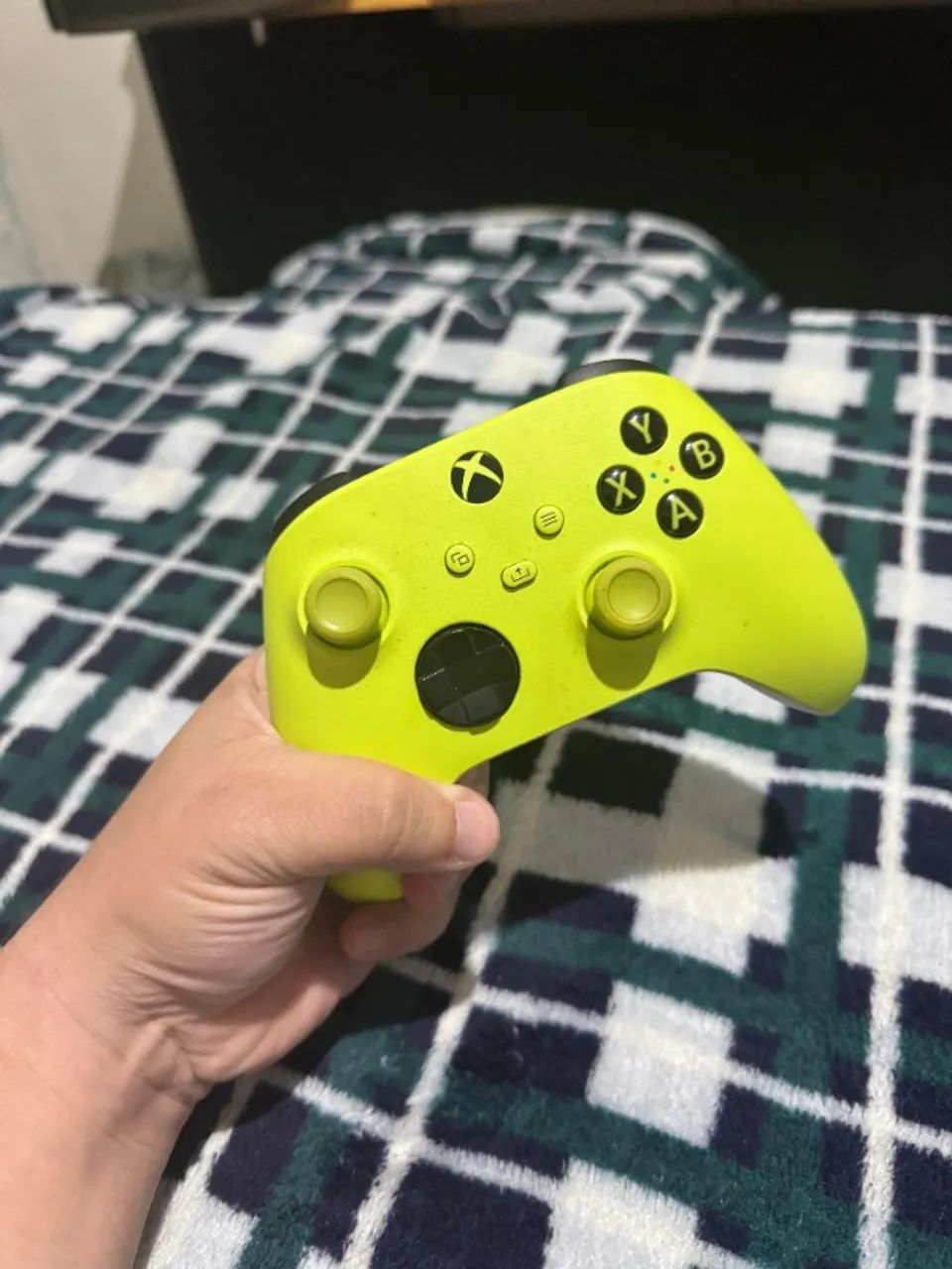 Joystick Microsoft Xbox Series X/S One Verde Eletric Volt Sem Fio - Foto 2