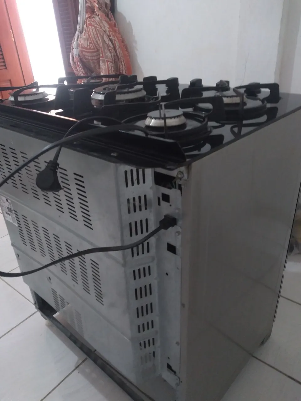 Fogão a gás com 5 bocas