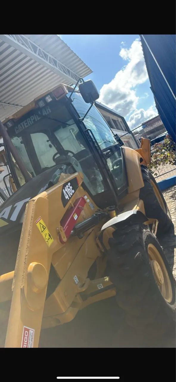 Trator Caterpillar 416E ANO 2014 - Foto 4