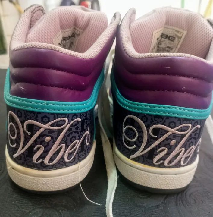 Tênis Vibe - Roxo e Azul - Tamanho 35