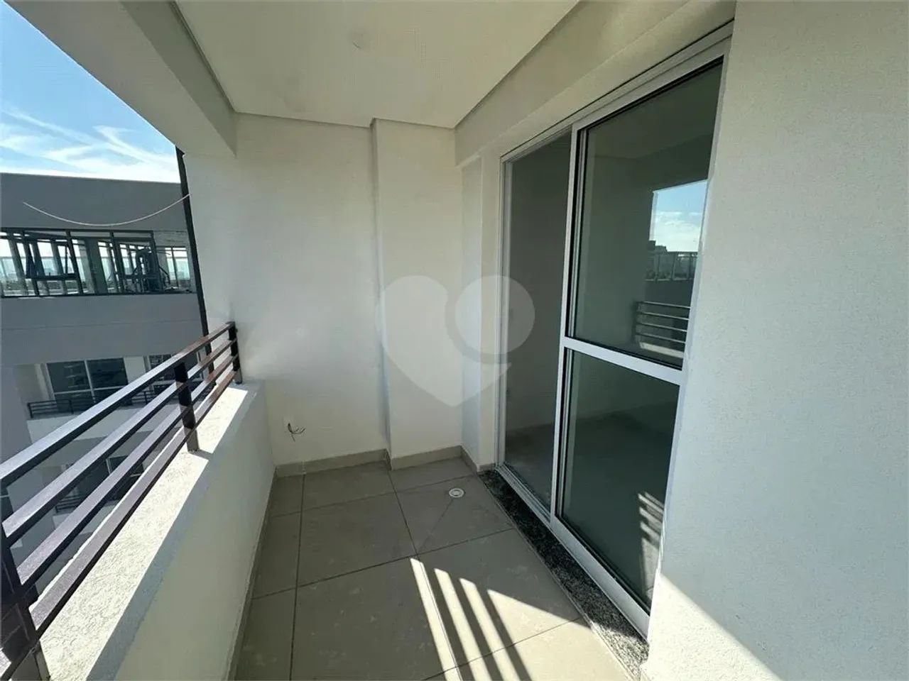 Apartamento Compacto e Moderno - 32m² | 1 Dormitório (Suíte) | 1 Vaga - Foto 4
