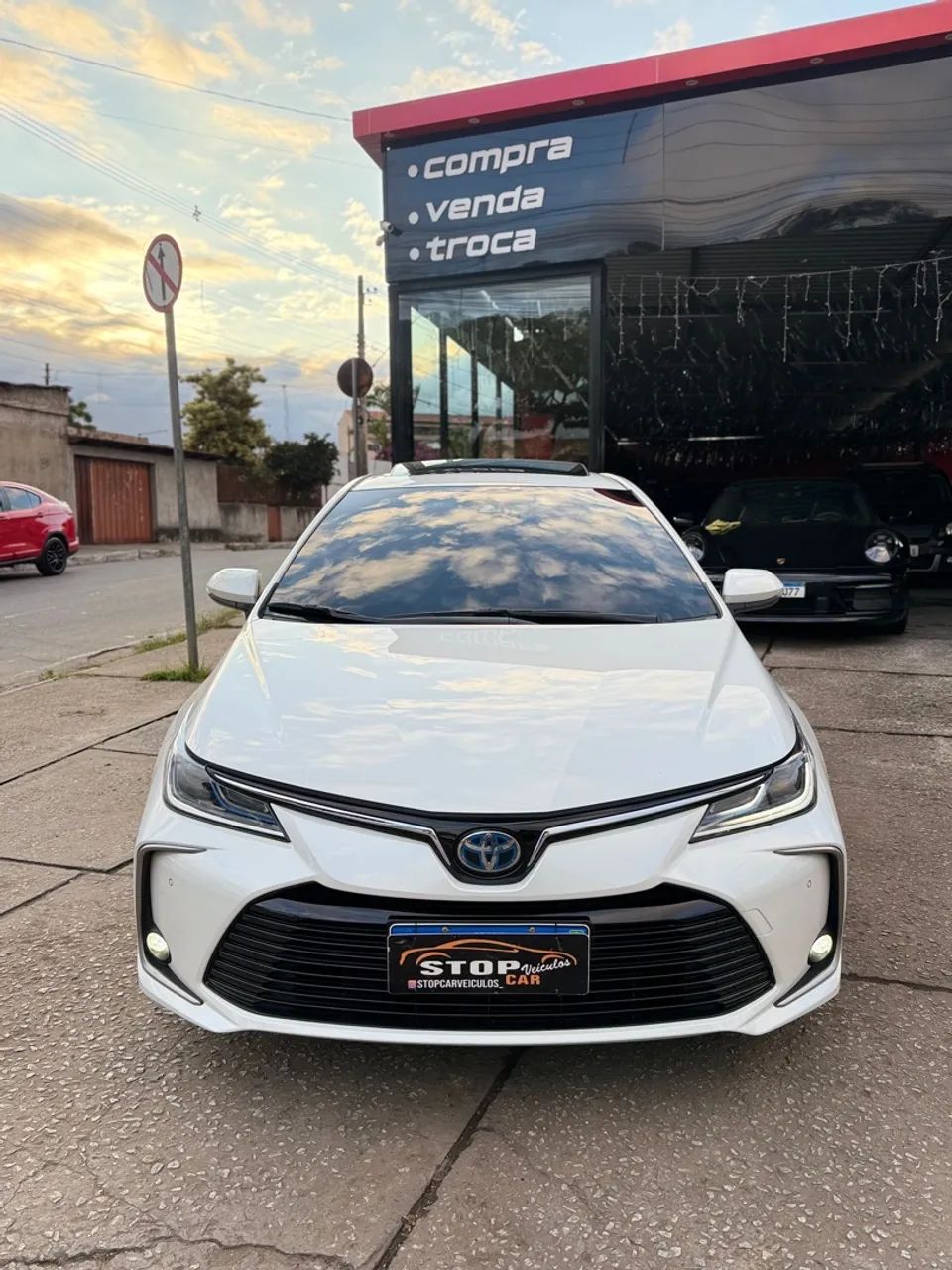 Corolla altis prem hibrid 2023 - Foto 3