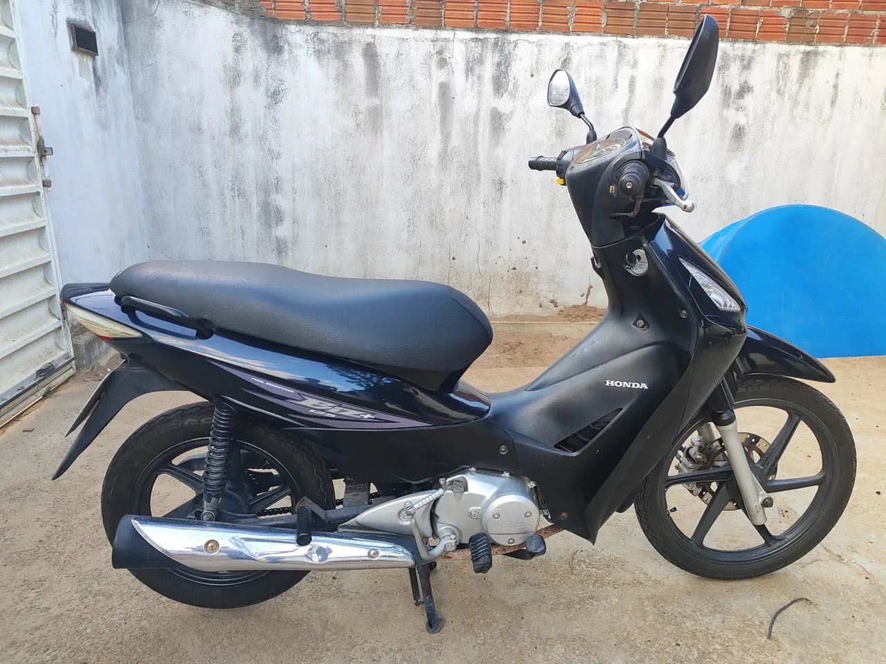 Biz + 125 2010 - Foto 4