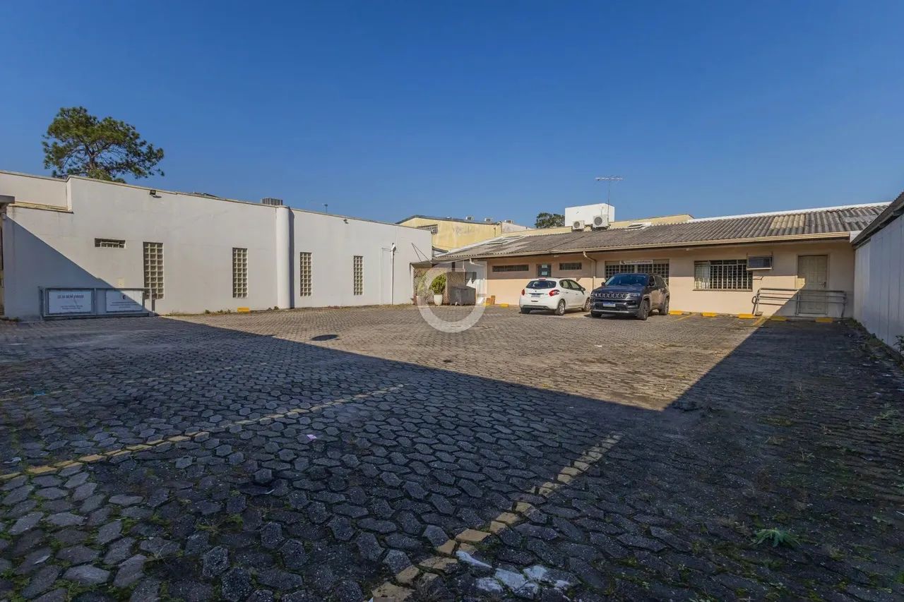Terreno Comercial à venda no Boqueirão  1.620 m² de área total | Av. Marechal Floriano Pei