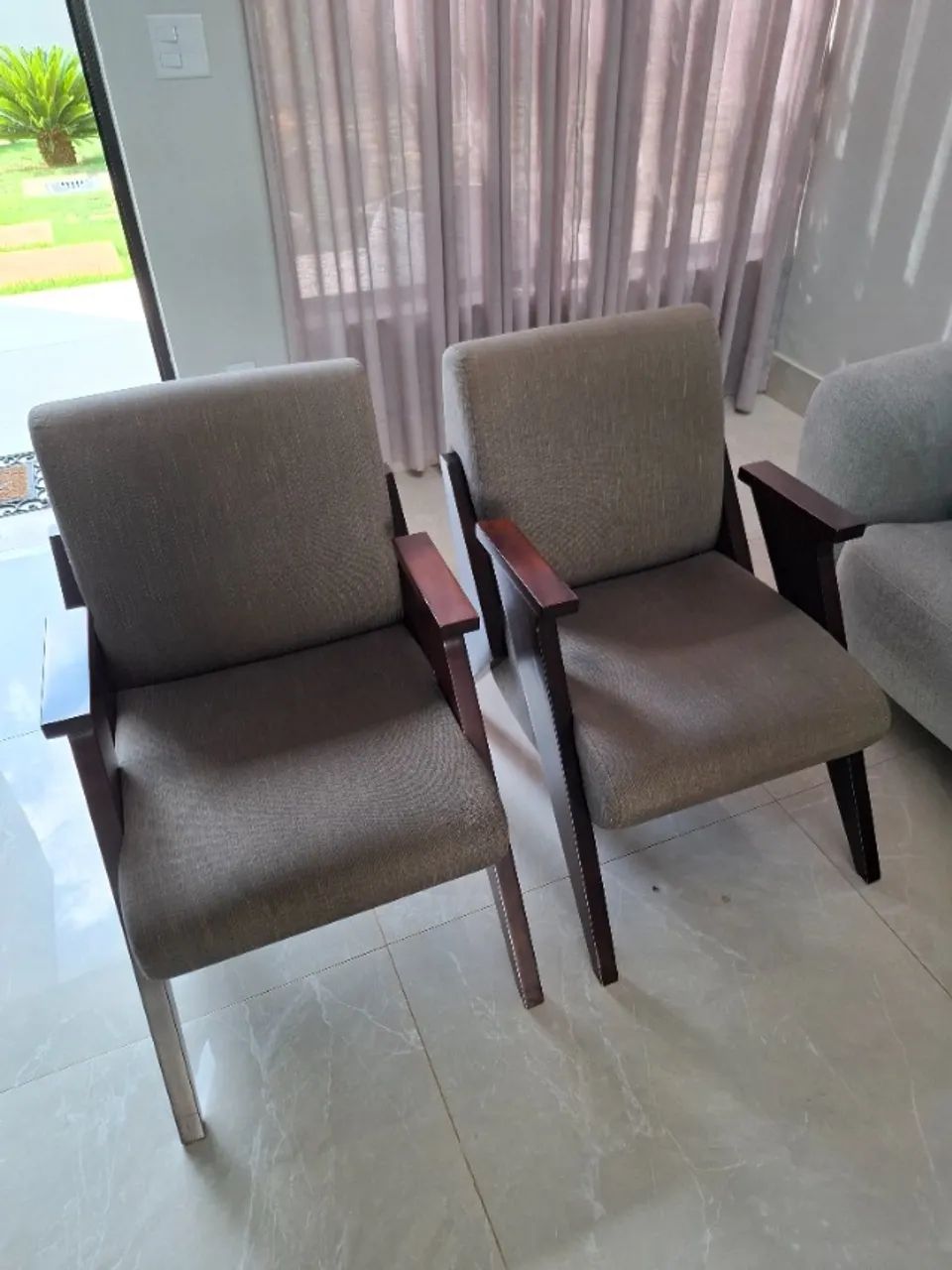 Poltronas de Design Moderno - Conforto e Elegância