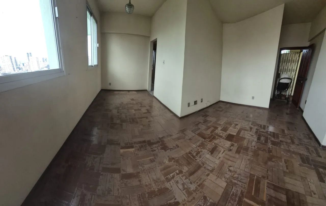 Apartamento Ed. Segall com  3 quartos - Comércio, Belém - PA