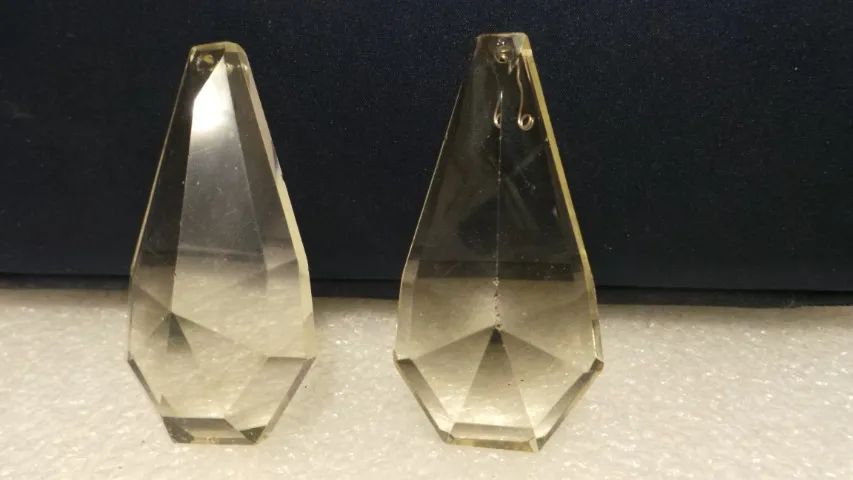 PINGENTES DE CRISTAIS ANTIGOS E RAROS! BELÍSSIMAS PEÇAS! 9,5 CM