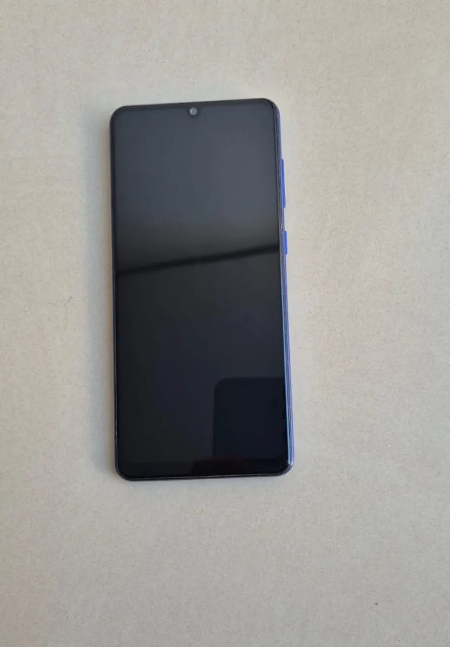 Samsung A31 semi novo