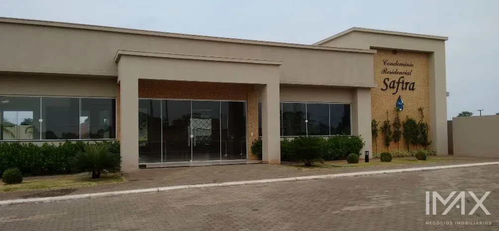 Terreno à venda no Condomínio Safira, 360m2 por R 300.000,00.