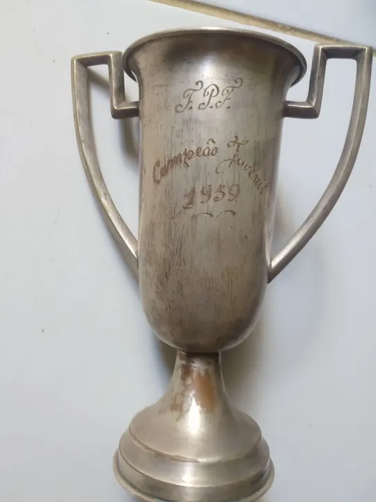 Troféu Antigo