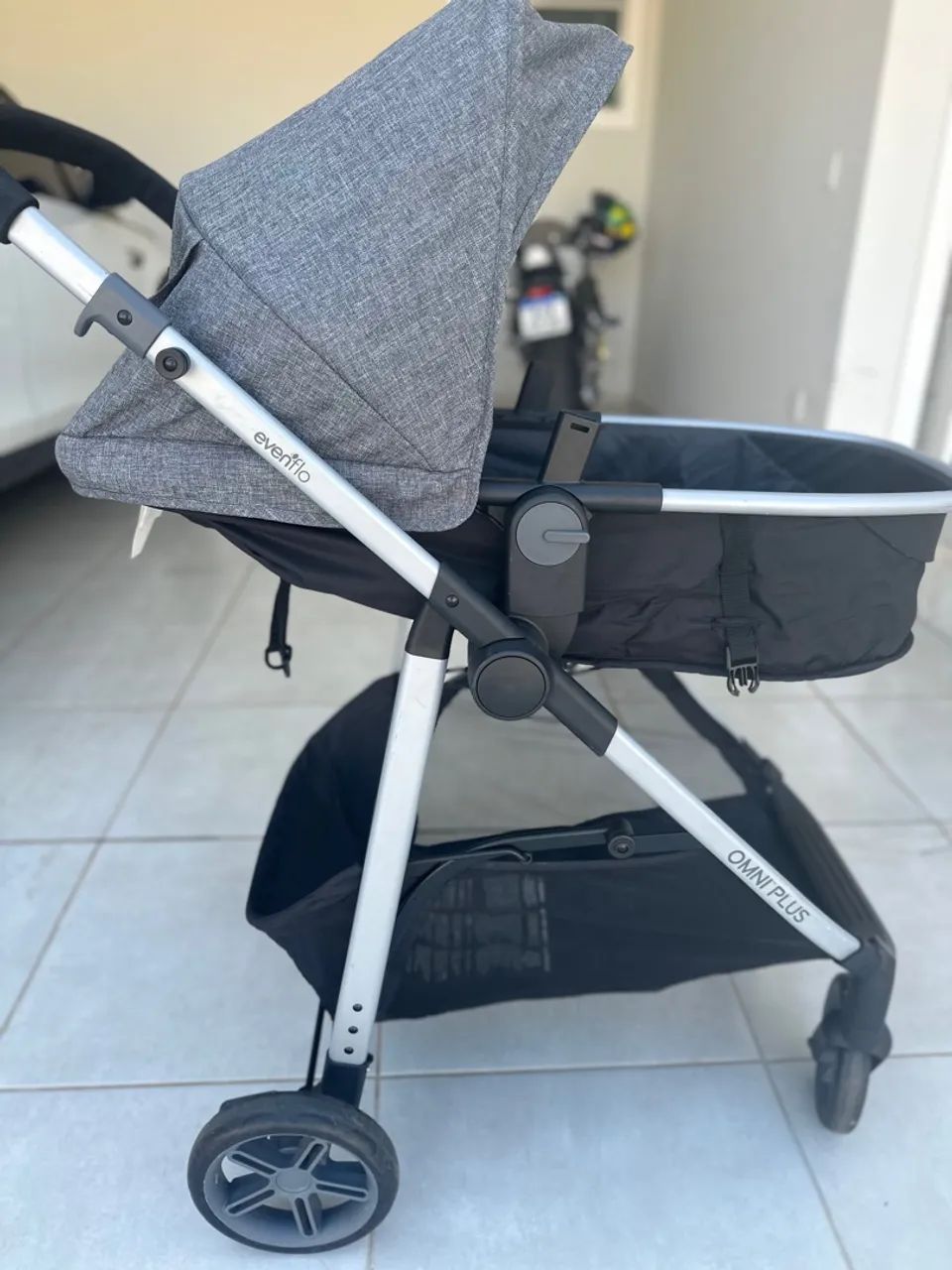 Carrinho de Bebê e Bebê Conforto Evenflo - Foto 4