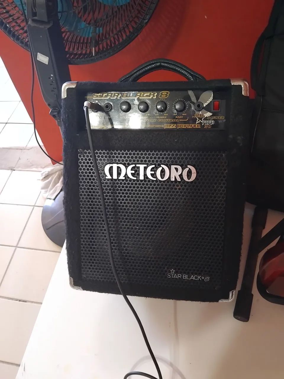 Amplificador para Baixo Meteoro Star Black 40 + Baixo Stringberg - Foto 2