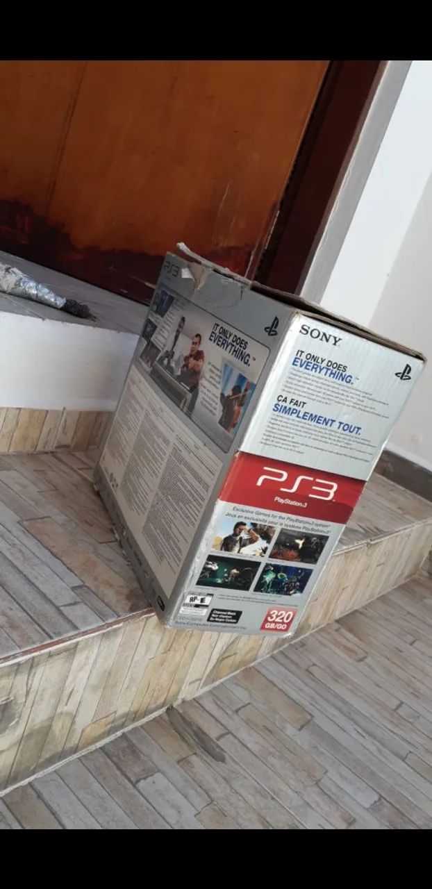 Ps3 320gb, bloqueado, com caixa em otimo estado. Aceito Somente dinheiro. - Foto 4