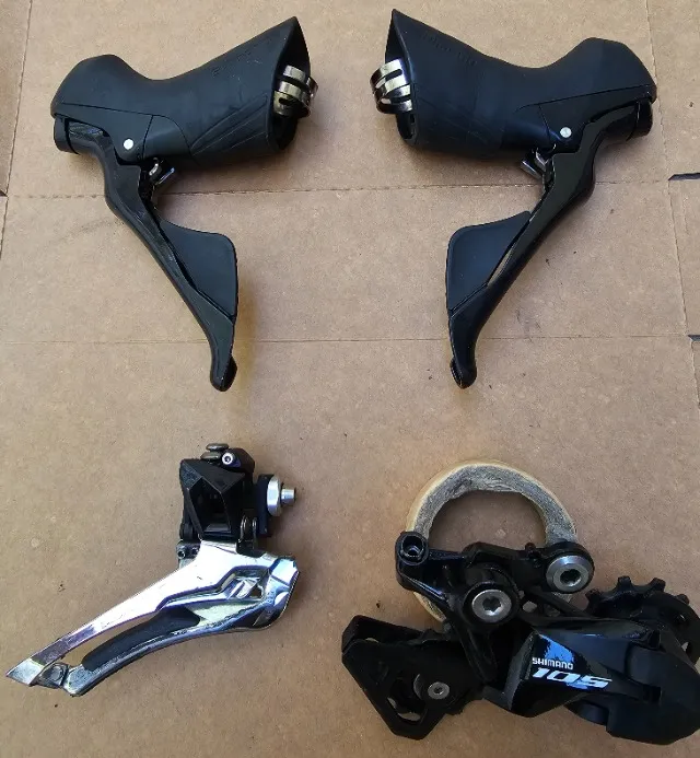Grupo Shimano 105 R7000 2x11v