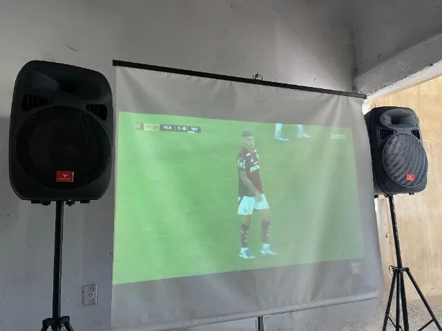 ALUGUEL DE CAIXAS DE SOM E PROJETOR PARA FESTAS E EVENTOS - Foto 2