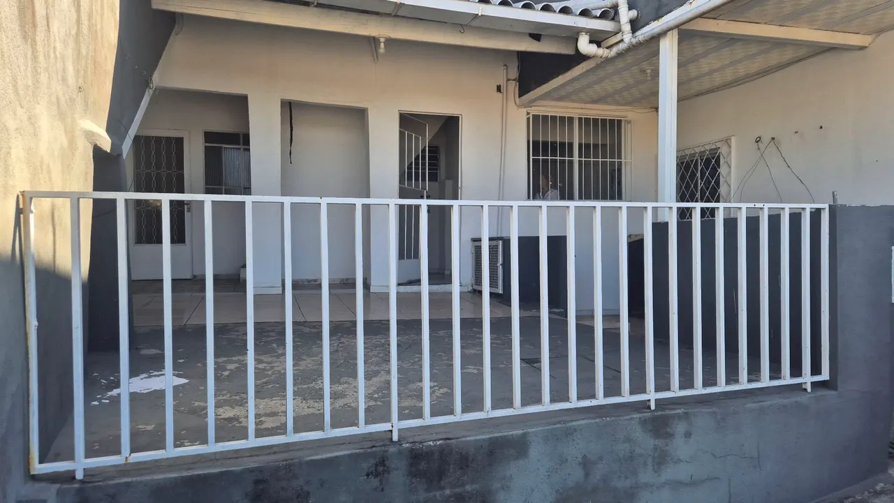 Alugo casa no bairro providência
