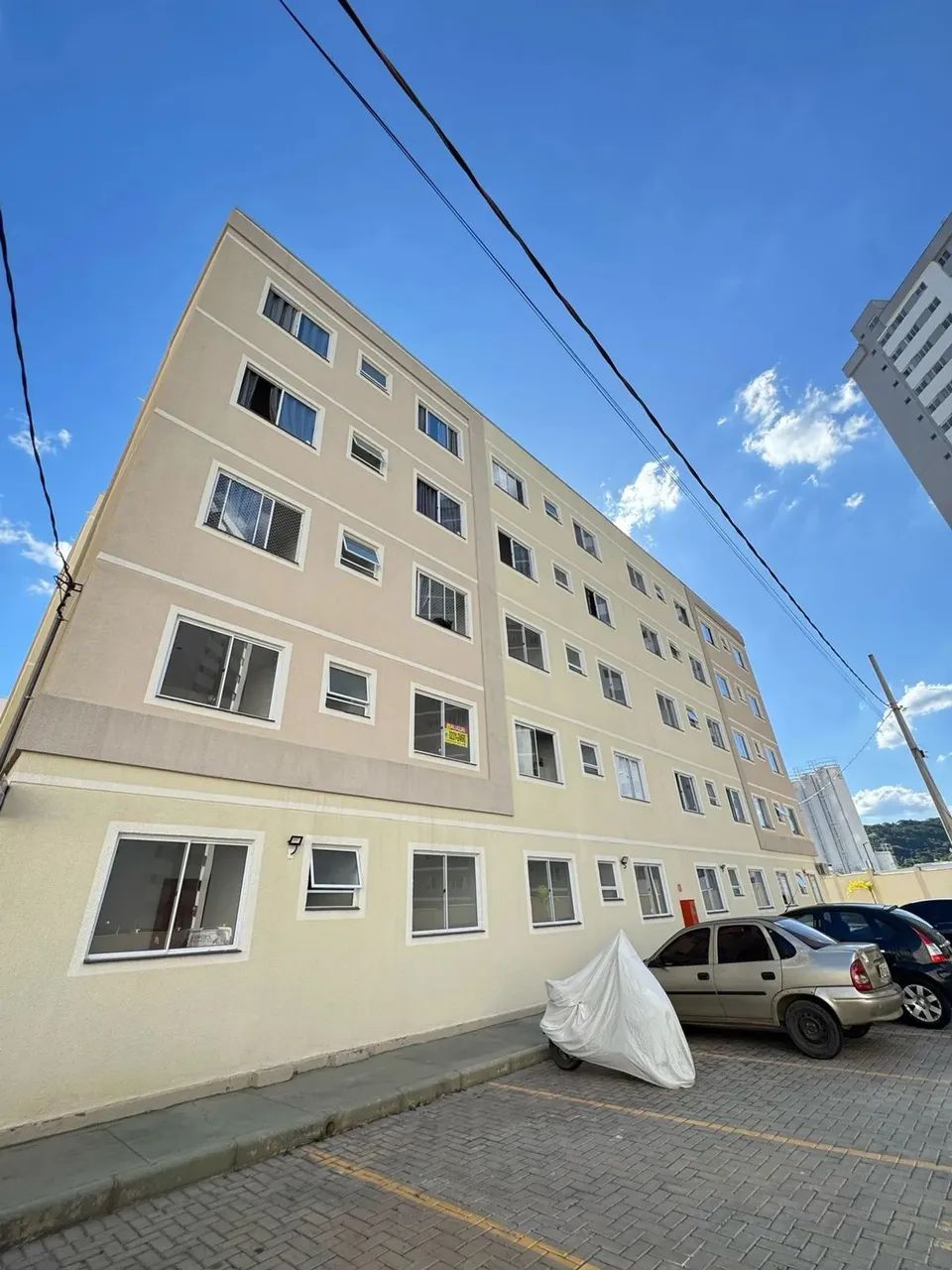 Apartamento 2 quartos, 1 vaga numerada - Santos Dumont - Juiz de Fora/MG